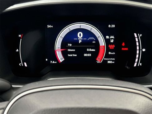 Certified 2023 Toyota Corolla Cross XLE image 14