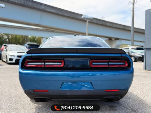 Used 2021 Dodge Challenger R/T w/ Blacktop Package image 8