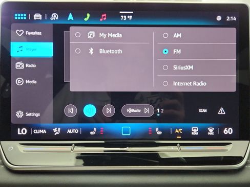 New 2025 Volkswagen Tiguan SE R-Line image 18