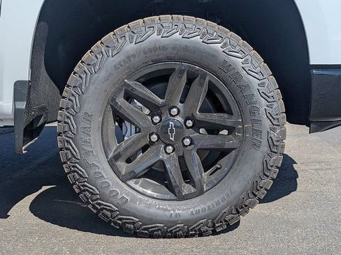 New 2026 Chevrolet Silverado 1500 Custom Trail Boss AWD/4WD image 6