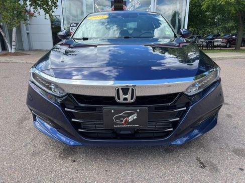 Used 2018 Honda Accord EX-L image 2