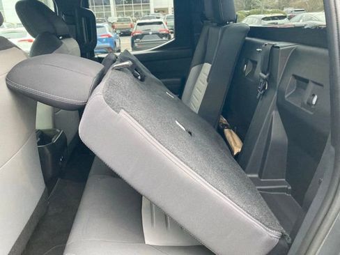 Certified 2024 Toyota Tacoma TRD Off-Road image 18