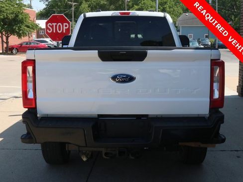 Used 2024 Ford F350 XL w/ Camper Package image 9