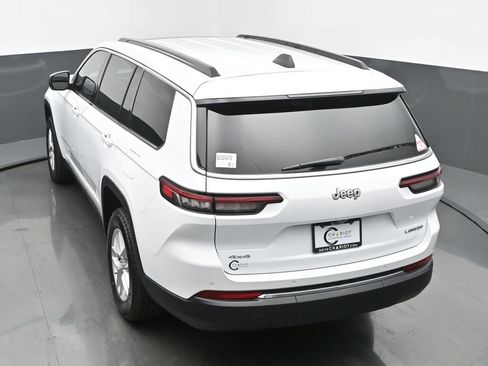 New 2025 Jeep Grand Cherokee L Laredo w/ Luxury Tech Group I image 43