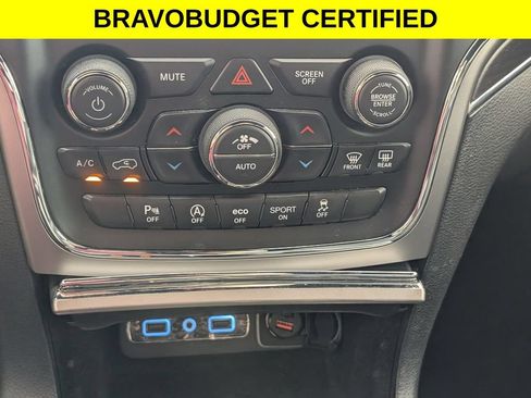Used 2018 Jeep Grand Cherokee Limited AWD/4WD image 21