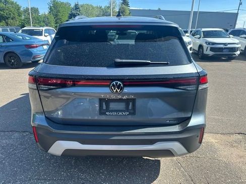 Used 2026 Volkswagen Tiguan S AWD/4WD image 4