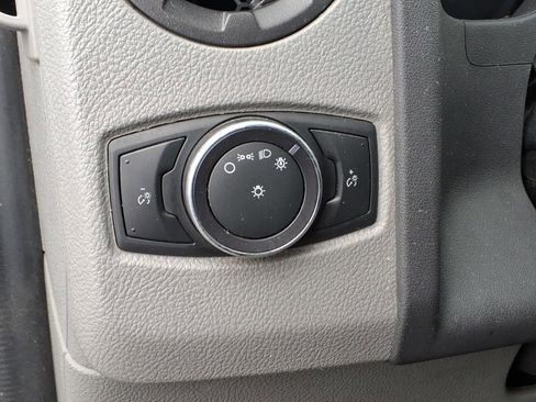 Used 2021 Ford E-350 and Econoline 350 Super Duty w/ Power Windows & Locks Group image 12