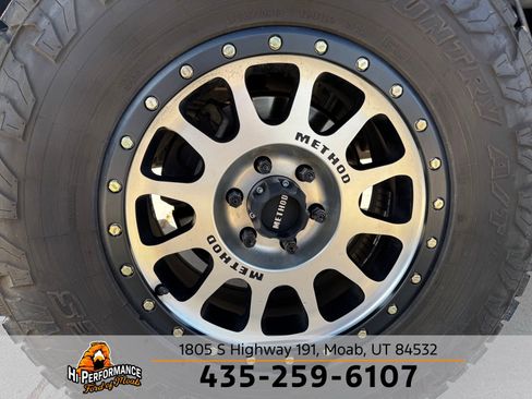 Used 2014 Ford F150 Raptor w/ Equipment Group 801A Luxury AWD/4WD image 69