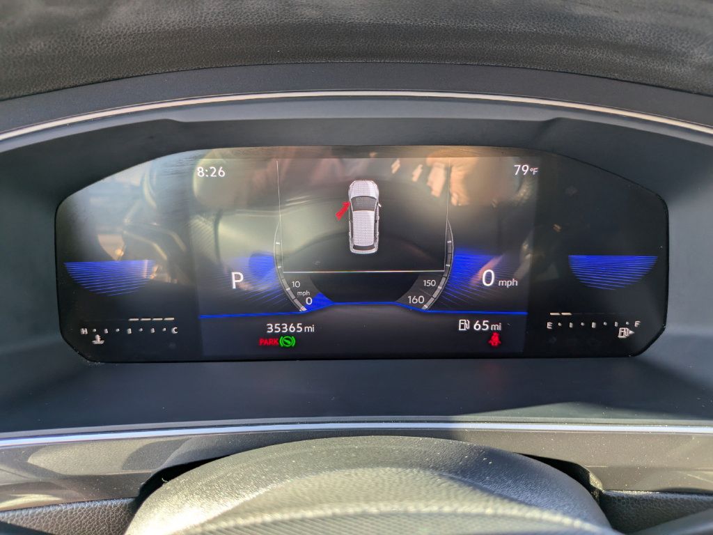 Certified 2023 Volkswagen Tiguan SE R-Line FWD image 31