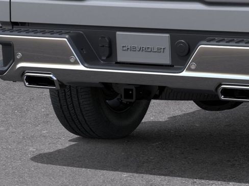 New 2026 Chevrolet Silverado 1500 LT w/ Z71 Off-Road Package AWD/4WD image 15