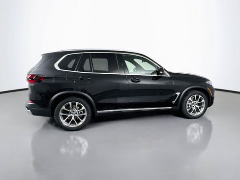 New 2026 BMW X5 xDrive40i w/ Parking Assistance Package AWD/4WD image 7