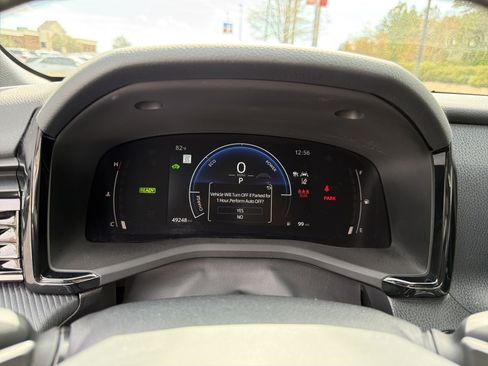 Used 2025 Toyota Camry SE image 26