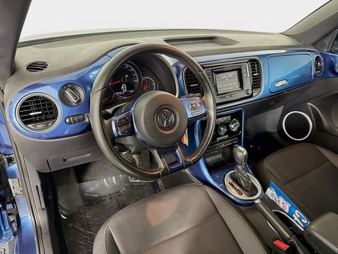 Used 2019 Volkswagen Beetle 2.0T S image 10