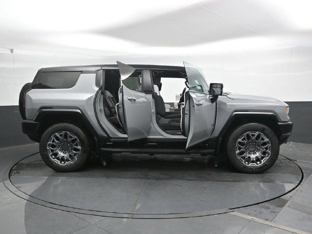 Used 2025 GMC Hummer EV 3X AWD/4WD image 38