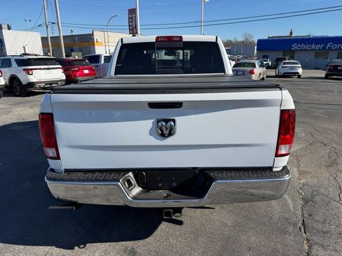 Used 2018 RAM 1500 SLT image 7