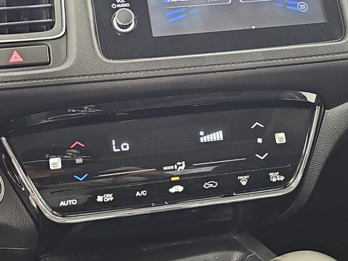 Used 2019 Honda HR-V EX image 21