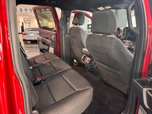 Used 2022 Ford F150 XLT w/ Equipment Group 302A High AWD/4WD image 15