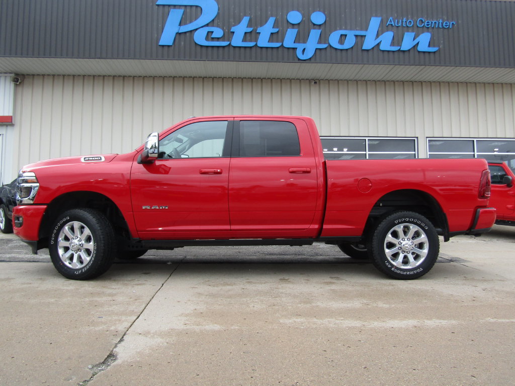 Used 2026 RAM 2500 Laramie AWD/4WD image 11