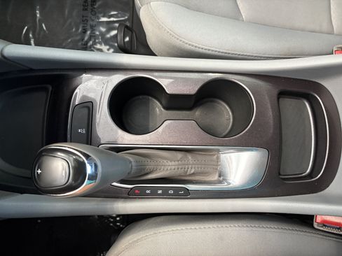 Used 2020 Chevrolet Malibu LS FWD image 16