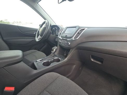 Used 2024 Chevrolet Equinox LT w/ LPO, Floor Liner Package image 19