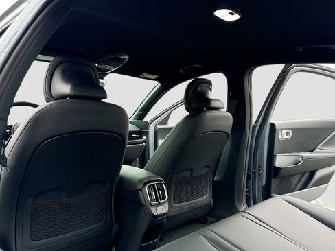 New 2025 Hyundai Ioniq 6 SEL image 6