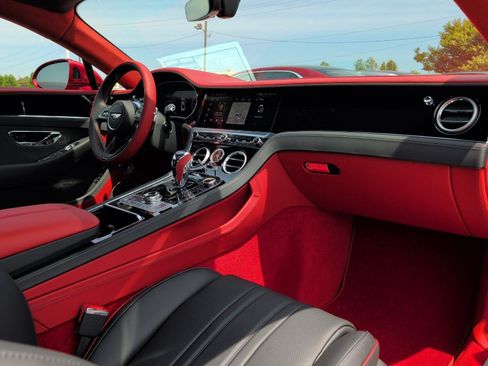 New 2026 Bentley Continental GT AWD/4WD image 2