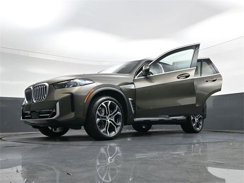 New 2026 BMW X5 sDrive40i image 38