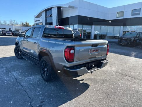 Certified 2024 GMC Canyon Elevation w/ Elevation Premium Package AWD/4WD image 5