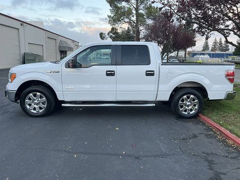 Used 2013 Ford F150 XLT w/ Luxury Equipment Group image 8
