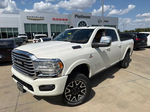 Used 2024 RAM 2500 Limited w/ Safety Group AWD/4WD image 1