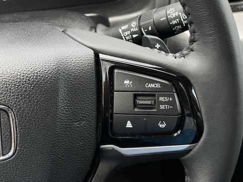 Certified 2025 Honda Odyssey EX-L image 14