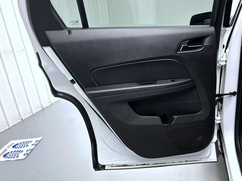 Used 2015 GMC Terrain SLE AWD/4WD image 20