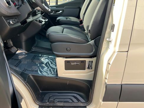 New 2026 Mercedes-Benz Sprinter 2500 image 12