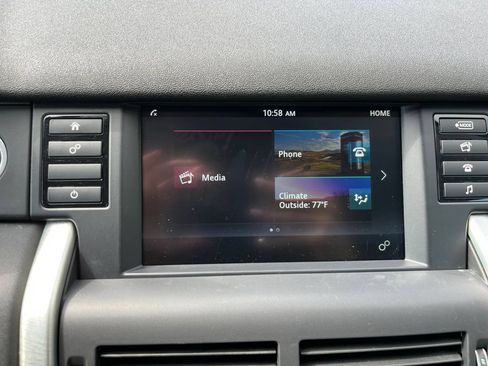 Used 2017 Land Rover Discovery Sport SE AWD/4WD image 12