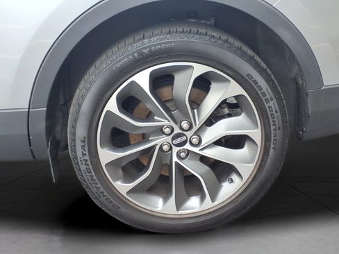 Used 2023 Lincoln Nautilus Reserve AWD/4WD image 7