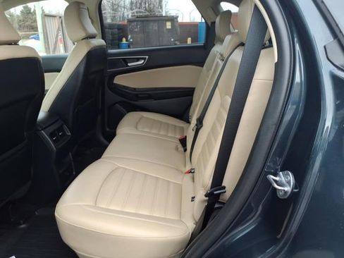 Certified 2023 Ford Edge SEL image 12