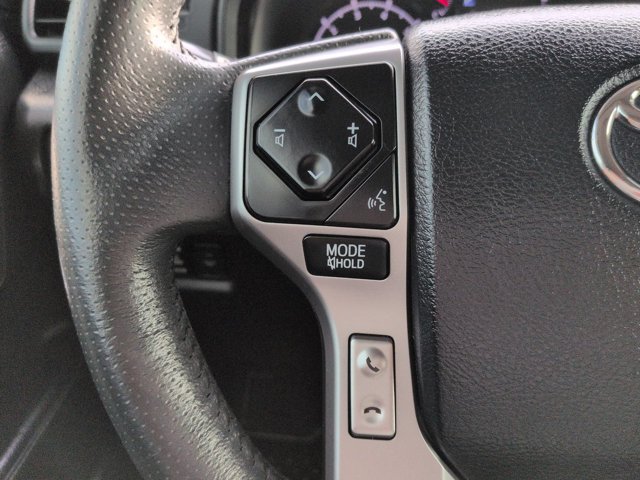 Used 2022 Toyota 4Runner SR5 Premium w/ Moonroof Package AWD/4WD image 25