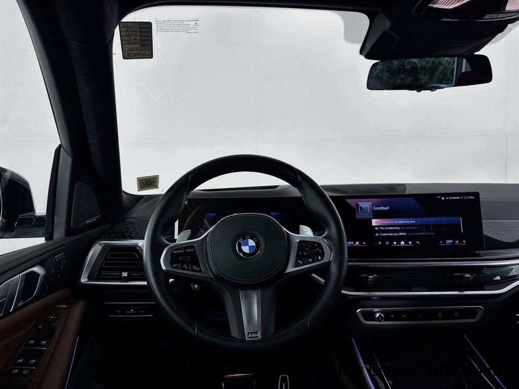 Used 2026 BMW X7 xDrive40i w/ Executive Package AWD/4WD image 24