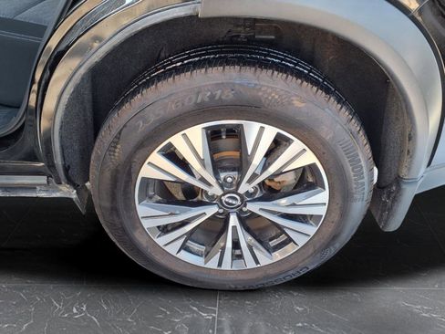 Used 2023 Nissan Rogue SV image 19