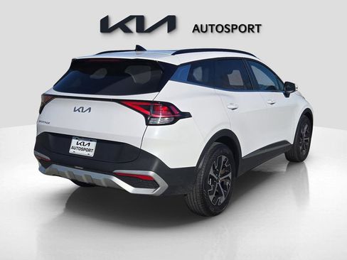 Certified 2025 Kia Sportage EX w/ Premium Package image 8