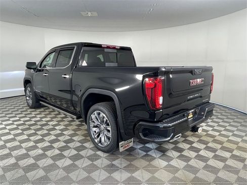 New 2026 GMC Sierra 1500 Denali w/ Denali Reserve Package image 16