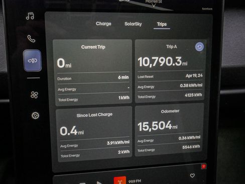 Used 2023 Fisker Ocean One image 23