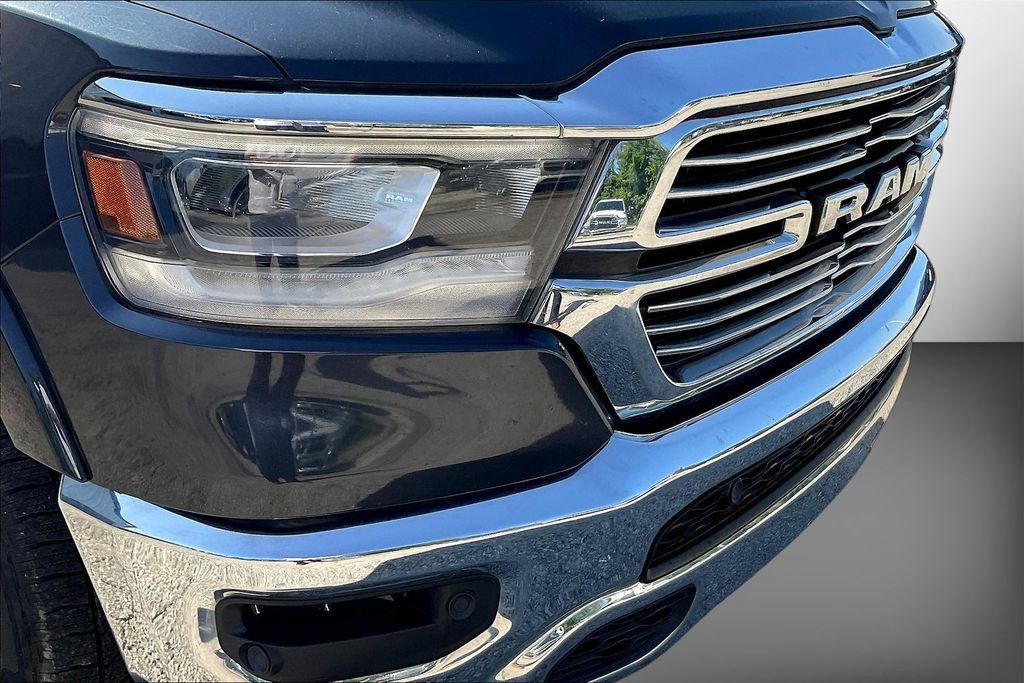 Used 2019 RAM 1500 Laramie AWD/4WD image 31