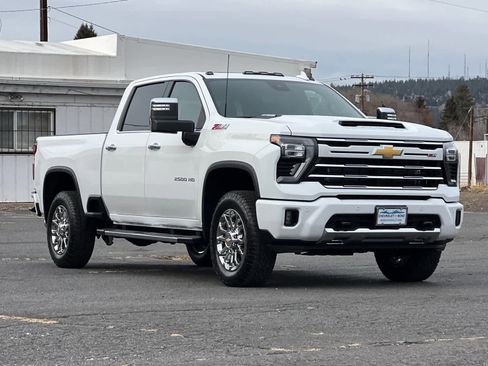 New 2026 Chevrolet Silverado 2500 LTZ w/ Z71 Chrome Sport Edition image 9
