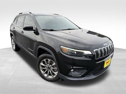 Used 2020 Jeep Cherokee Latitude Plus w/ Cold Weather Group image 1