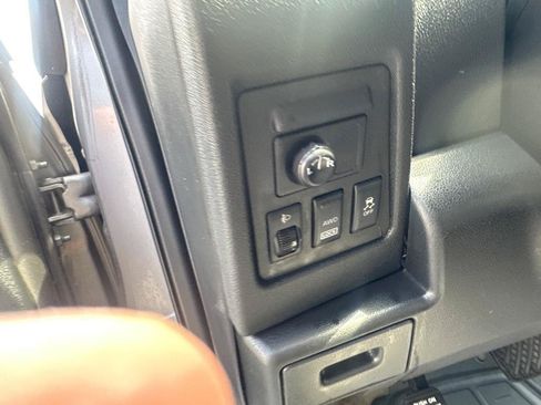 Used 2012 Nissan Rogue SL AWD/4WD image 19