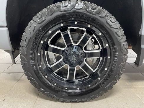 Used 2024 Chevrolet Silverado 1500 RST w/ Convenience Package II AWD/4WD image 7