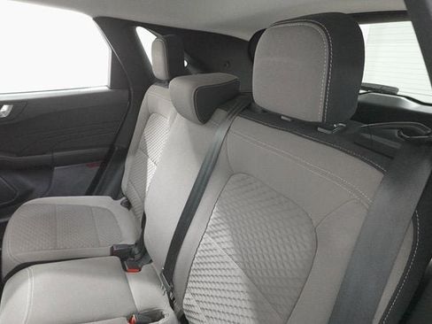 Used 2021 Ford Escape SE image 24