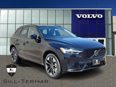 New 2026 Volvo XC60 B5 Plus w/ Climate Package