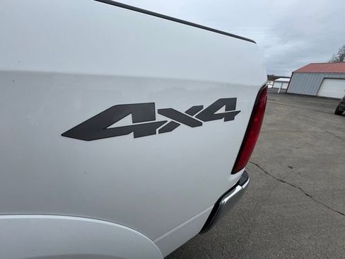 Used 2018 RAM 2500 Big Horn w/ Harvest Edition image 31